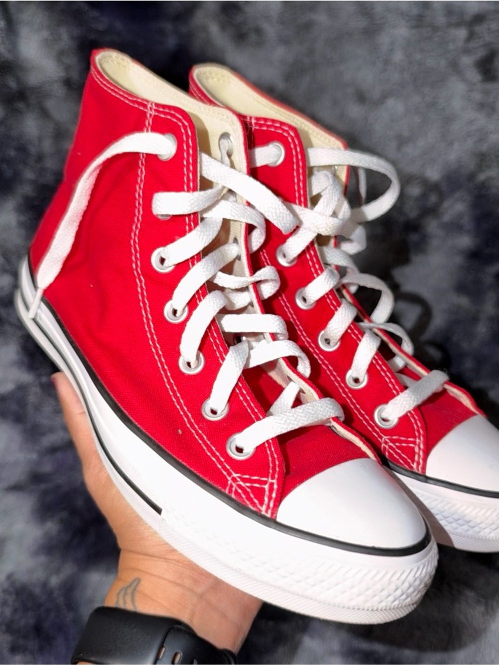 Converse High Tops Women’s 8/Mens 6
